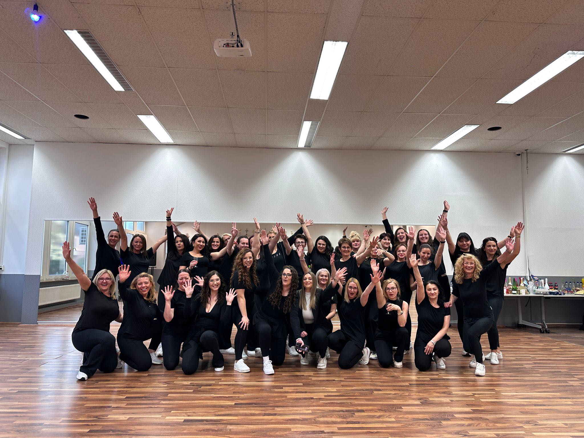 women’s dance fitness class with Dirty Dancing Fit